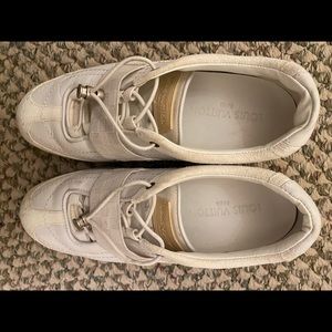Aunthentic LV sneakers in good used condition.